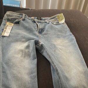Men's Light Blue Relaxed Jeans